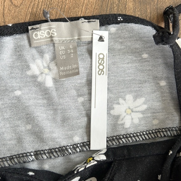 ASOS black and white floral print daisies 100% cotton sundress size 2 NWT - Picture 6 of 8